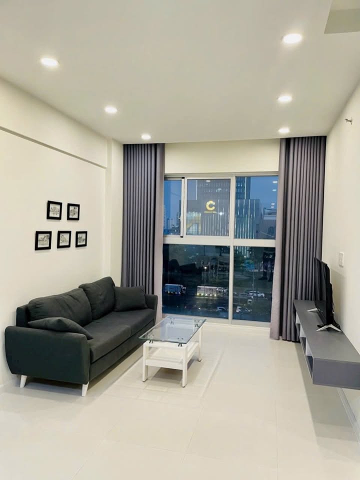 Căn hộ Scenic Valley Quận 7 77m² giá 7,4 tỷ - View thoáng mát