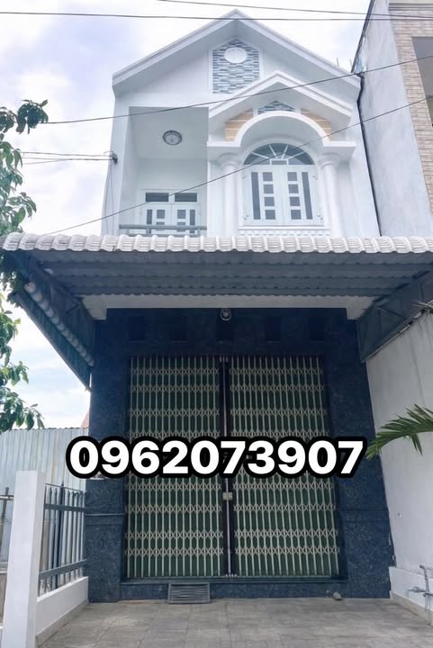 Nhà 1 Trệt 1 Lầu Trung Tâm Cà Mau 74m² giá 2 tỷ - Đầu tư sinh lời ngay!