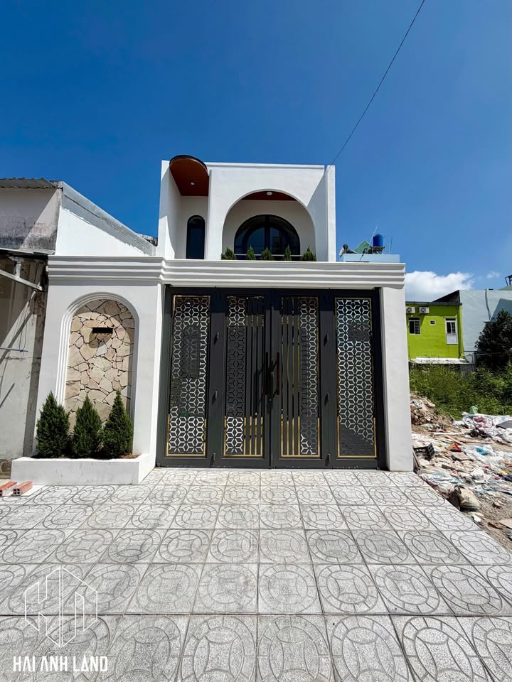 Nhà mặt tiền Phùng Khắc Khoan, Rạch Giá 100m² giá 3.85 tỷ - Chính chủ bán gấp!