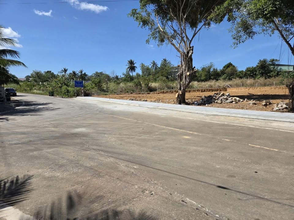 Đất mặt tiền đường Bến Tràm, Phú Quốc 800m² giá 3 tỷ - Cơ hội đầu tư sinh lời!
