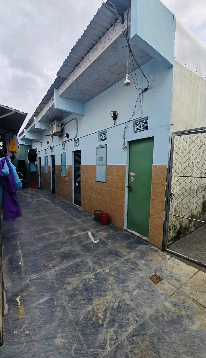 Dãy trọ 4 phòng tại 75 Đồng Kè, Đà Nẵng - Giá 2.4 tỷ, vị trí đắc địa