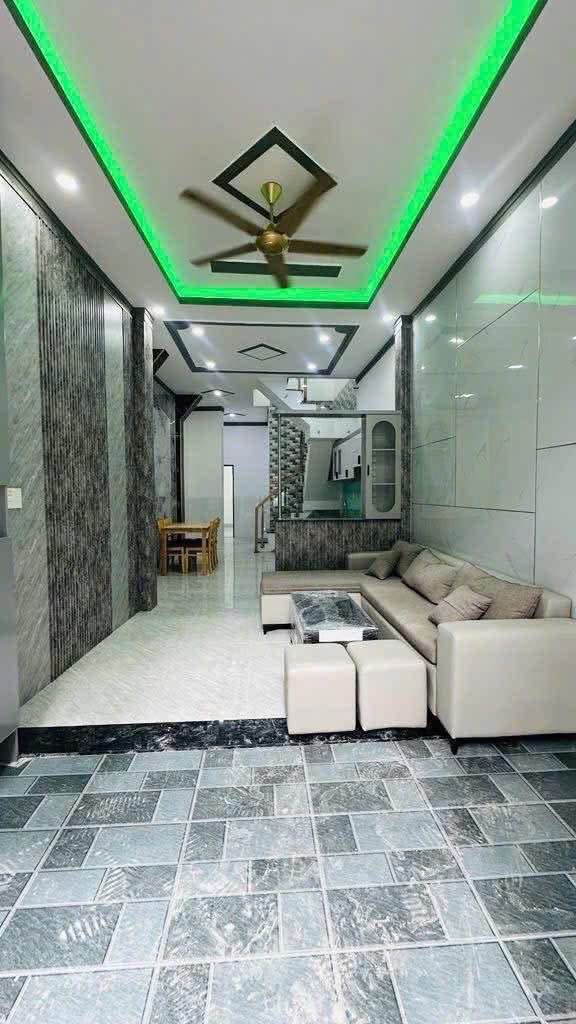 Nhà đẹp Phường Trấn Biên 50m² giá 1.75 tỷ - Sổ chung thổ cư sạch sẽ!