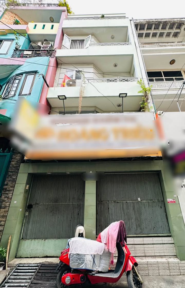 Nhà mặt tiền đường 3 Tháng 2, Quận 10, 68m² giá 18 tỷ - Đầu tư sinh lời ngay!