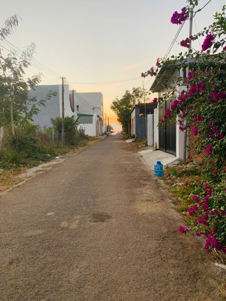 Đất thổ cư hướng Bắc 110m² xã Ea Kao, giá 1.35 tỷ - Đầu tư sinh lời!