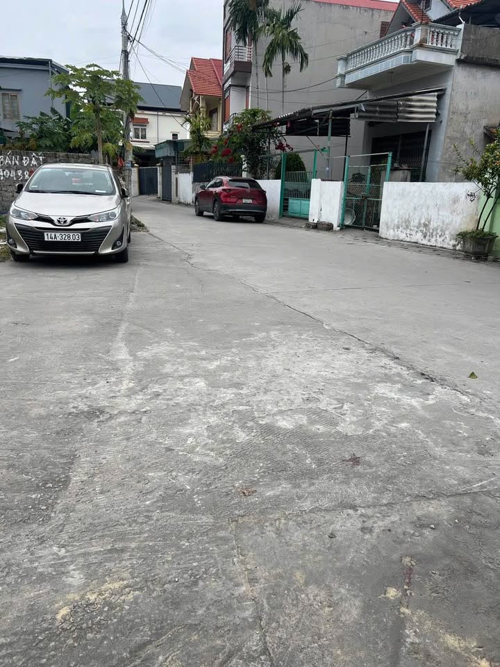 Đất nền Phương Đông Uông Bí 90m² giá chỉ 900 triệu - Đầu tư sinh lời nhanh!