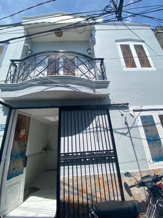 Nhà đẹp Quận 7, đường Nguyễn Văn Quỳ, 18m² giá 1.4 tỷ - Thương lượng ngay!