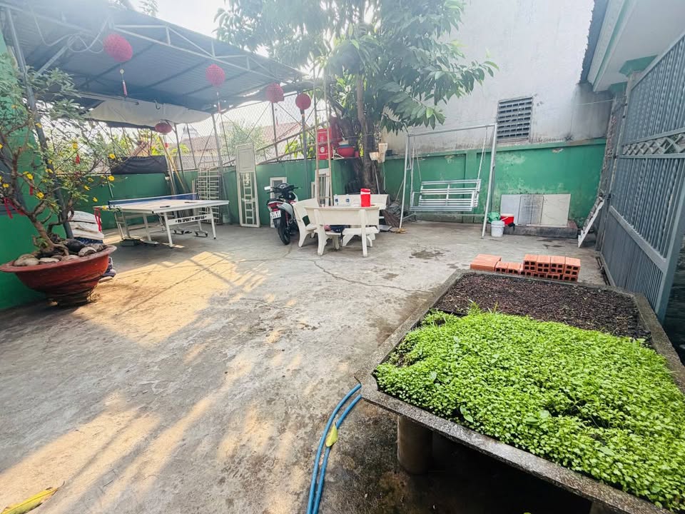 Biệt thự sân vườn Dĩ An 188m² giá 3.3 tỷ - Không thể bỏ lỡ!