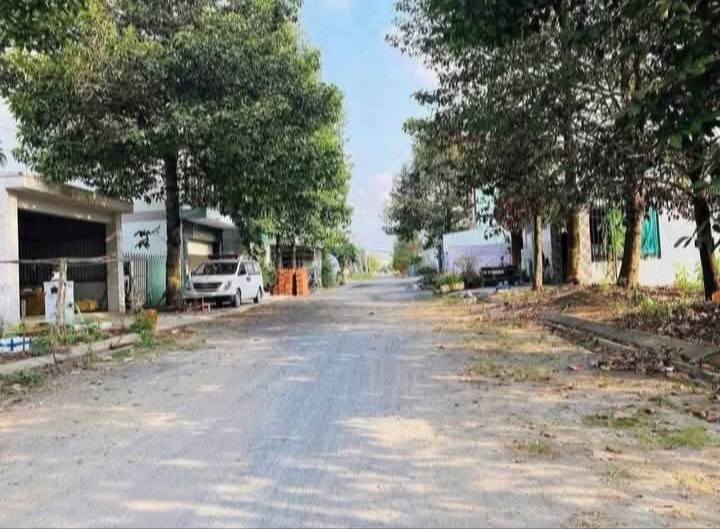 Đất nền KDC 135 Bến Lức 132m² giá 3.25 tỷ - Đầu tư sinh lời ngay!