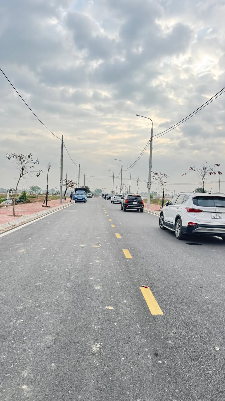 Đất nền KDC Tập Trung Cộng Hòa, Tân Minh, Ý Yên - Giá chỉ từ 600 triệu - Cơ hội đầu tư hấp dẫn!