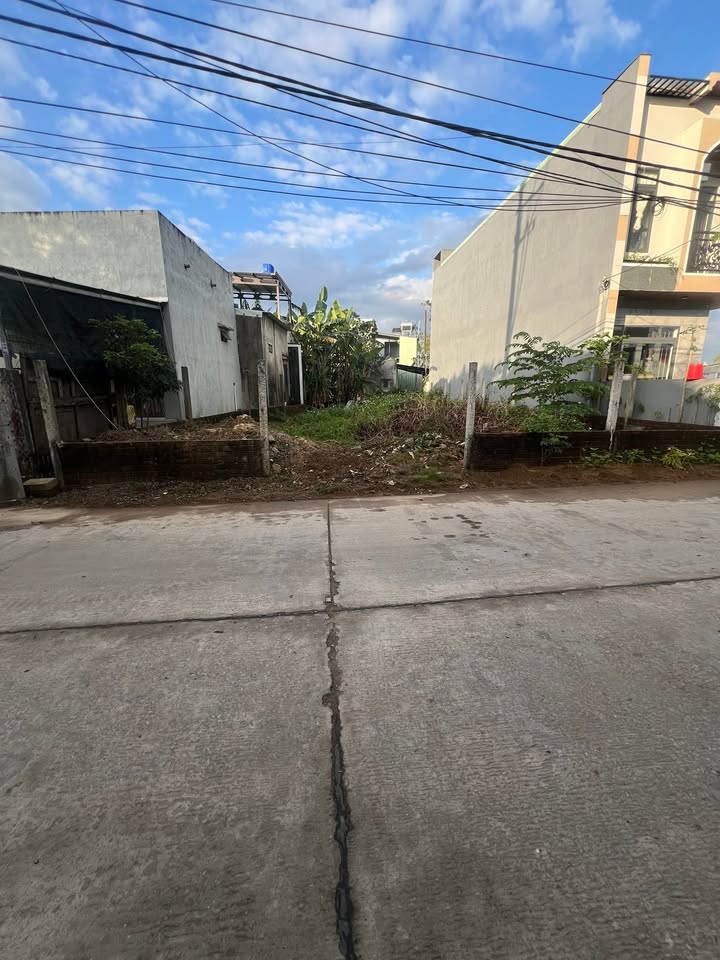 Đất ở Duy Hòa 240m² giá 2 tỷ - Vị trí đắc địa, kinh doanh thuận lợi!