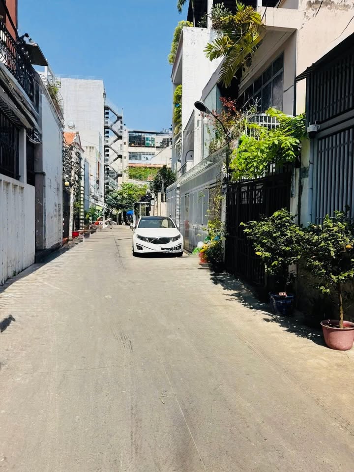 Đất vàng Nguyễn Xí, Bình Thạnh 52m² giá 7.9 tỷ - Cơ hội đầu tư lý tưởng!