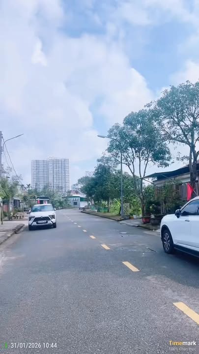 Đất mặt đường tại Phường Hà Huy Tập, 150m² - Giao thông thuận tiện