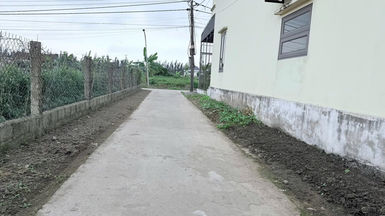 Đất nền Khu 10 Thị Trấn Rạng Đông 196m² giá 1 tỷ - Sổ đỏ chính chủ, sang tên nhanh chóng!