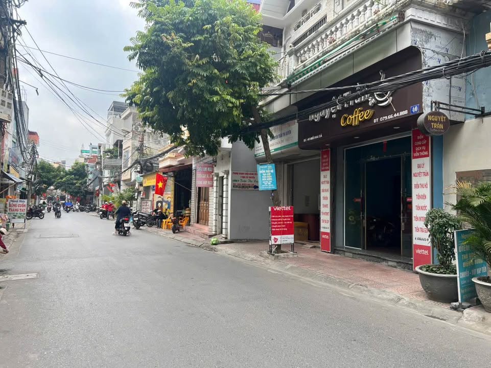 Nhà mặt đường Miếu Hai Xã, Hải Phòng 48.5m² giá 5.95 tỷ - Kinh doanh tiềm năng!