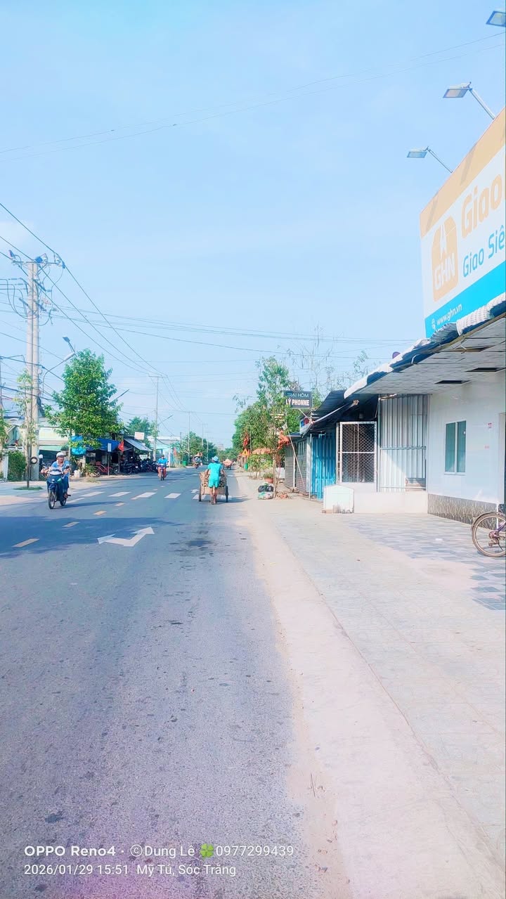 Đất nền thổ cư Phú Tân 100m² giá 250 triệu - Nằm trong khu dân cư đông đúc!