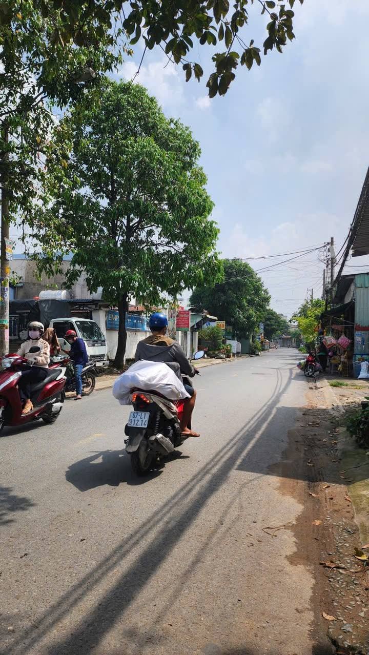 Lô đất mặt tiền đường Trần Văn Mười, Hóc Môn, 181m² - Cơ hội đầu tư hấp dẫn!