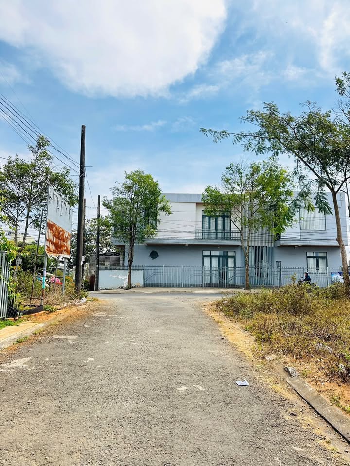 Đất nền liền kề VK CẦU SẮT 90m² giá 1.3 tỷ - Sổ hồng chính chủ