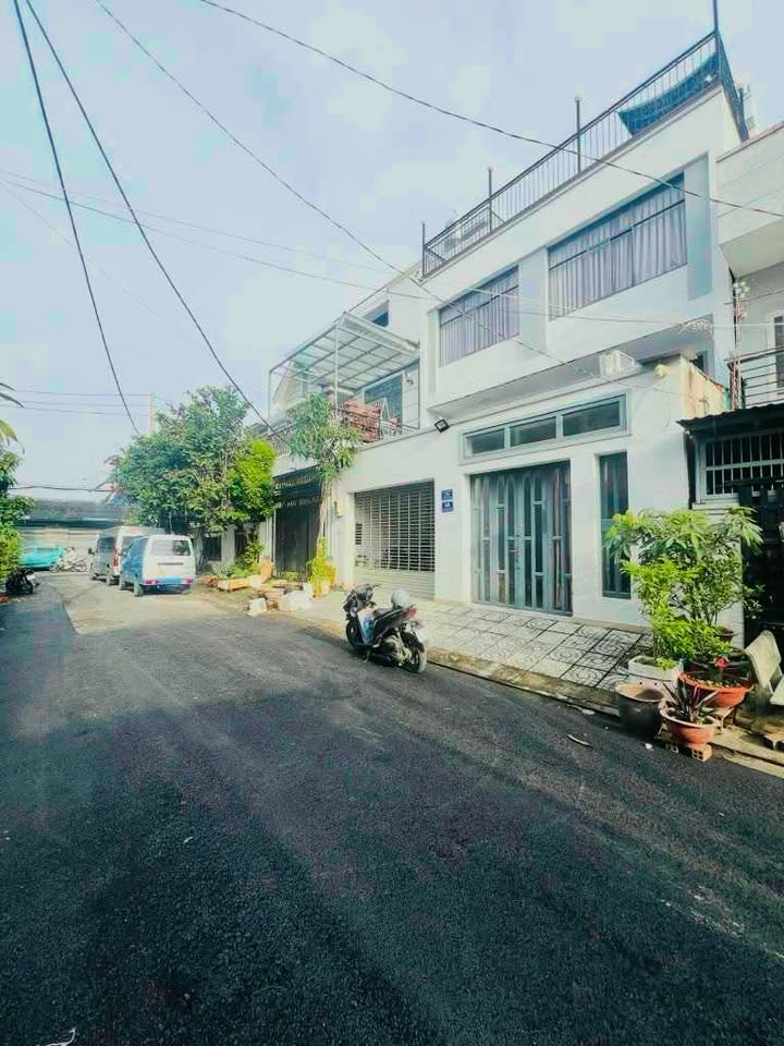 Nhà phố An Lạc Bình Tân 128m² giá 11.4 tỷ - Sổ đỏ chính chủ đẹp