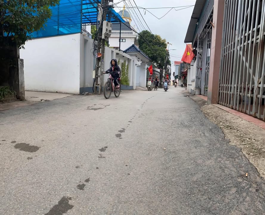 Căn hộ 100m² tại tổ dân phố Đồng Sau, Bắc Giang giá 3 tỷ - Sẵn sàng vào ở ngay!