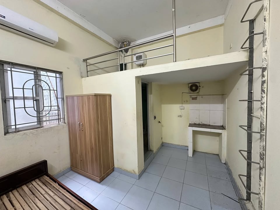 Phòng trọ Ngõ 59 Mễ Trì Hạ 20m² giá 2.5 triệu - Không chung chủ, khóa vân tay!
