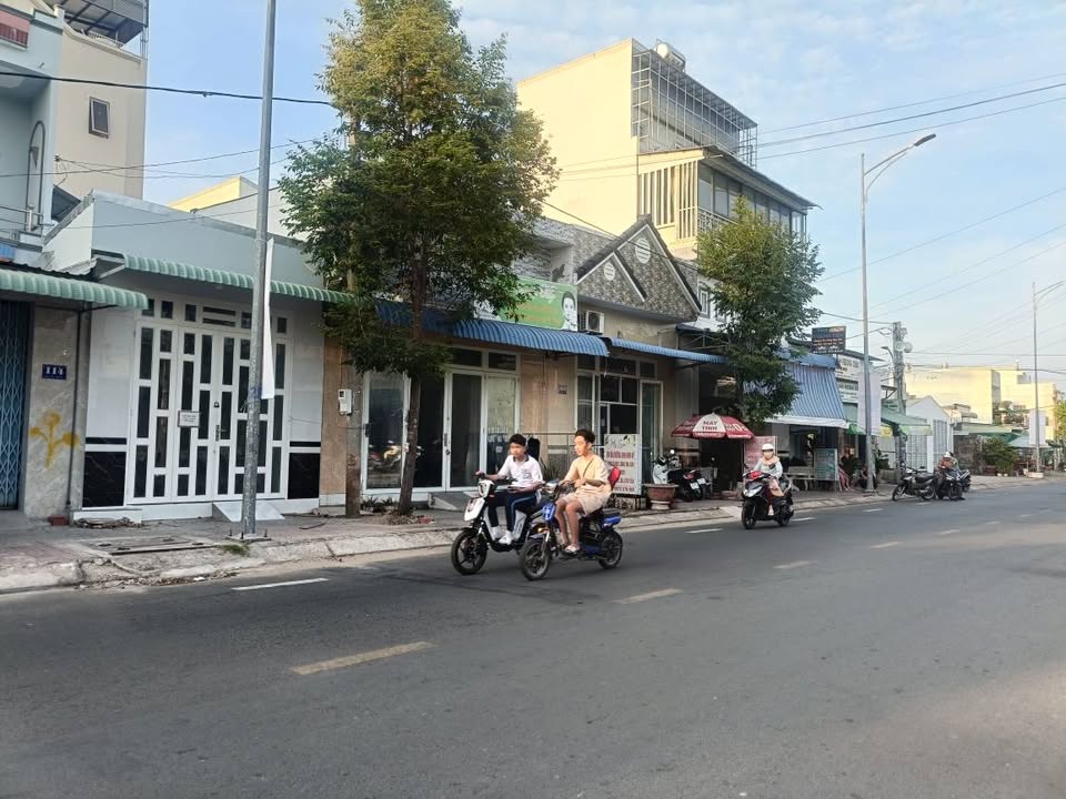 Nhà mặt tiền đường Nguyễn Thông, Phường Bình Thủy, 32m² giá 2 tỷ - Đầu tư sinh lời hấp dẫn!