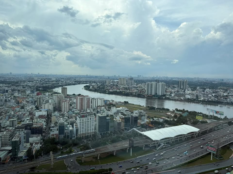 Căn hộ Vinhomes Central Park Quận Bình Thạnh 53.7m² giá 9 tỷ - Full nội thất sang trọng!