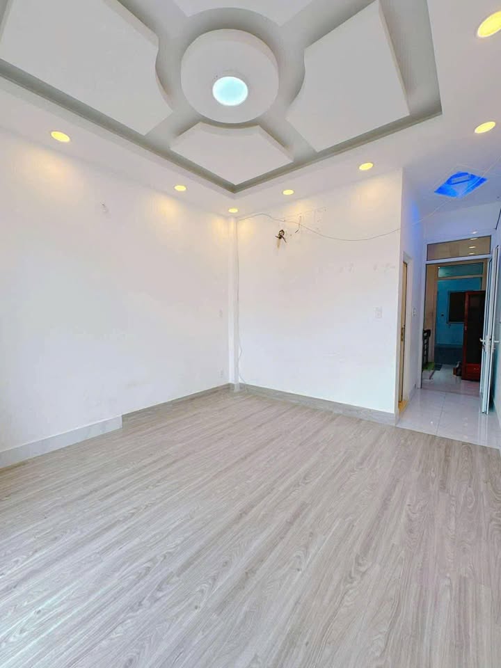 Nhà 4 tầng Bình Lợi, Bình Thạnh 94m² giá 12.9 tỷ - Sẵn sàng vào ở ngay!