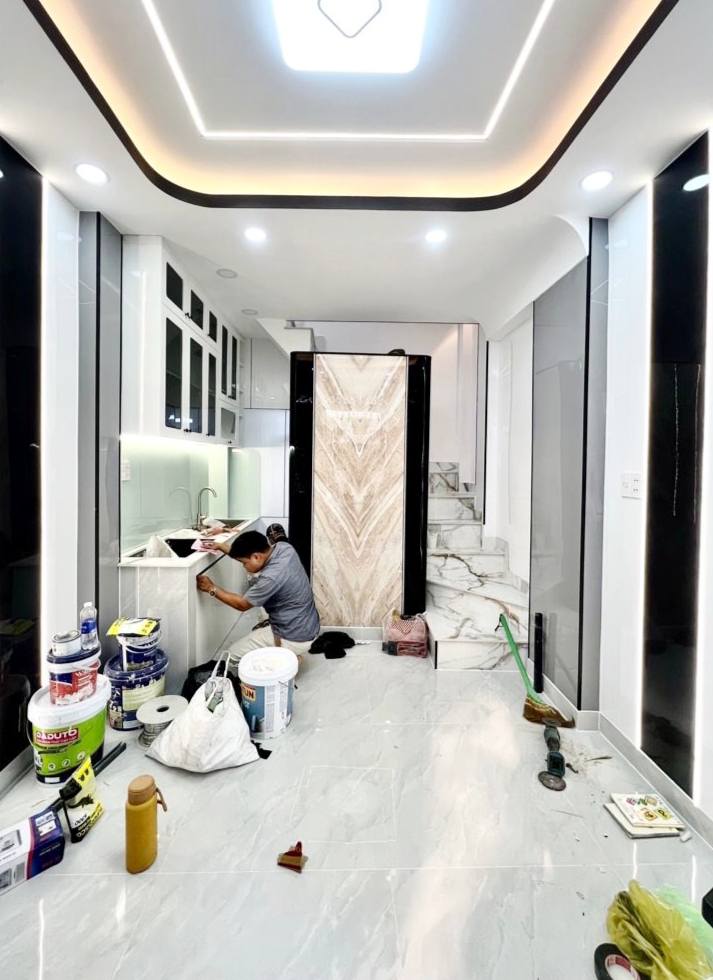 Nhà Đẹp HXH Lê Thúc Hoạch, Bình Tân 30m² - Giá 2 tỷ, Sẵn sàng vào ở!