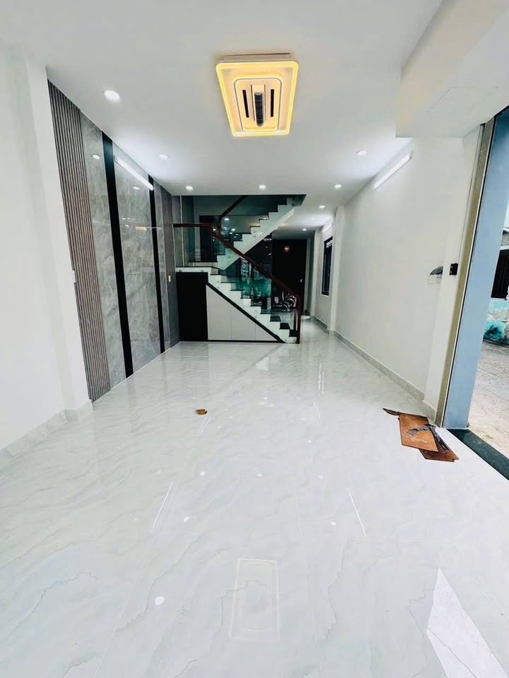 FrontHouse 2 mặt tiền Bình Tân 56m² giá 6.8 tỷ - Kinh doanh sầm uất ngay sát Aeon Tân Phú!