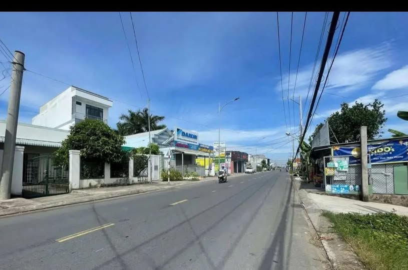 Đất mặt tiền đường Nguyễn Trung Trực, TP Mỹ Tho 169m² giá 3 tỷ - Vị trí đắc địa gần trung tâm!