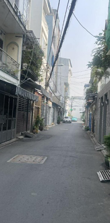 Nhà phố Tam Bình Thủ Đức 52m² giá 4.99 tỷ - Sẵn sàng vào ở ngay!