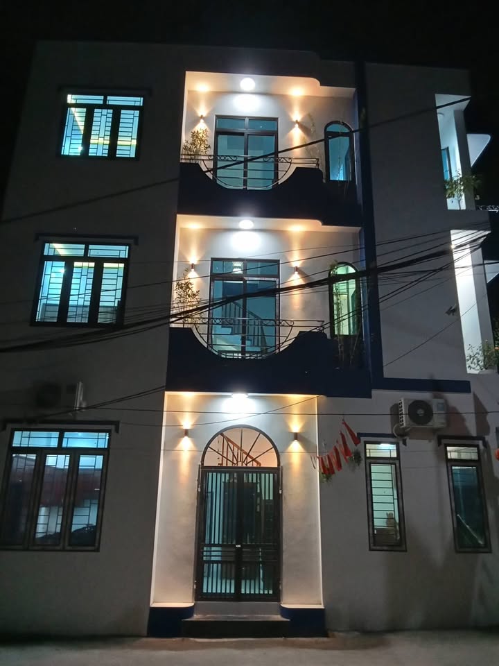 Nhà 3 tầng lô góc Trường Chinh, Hải Dương 52m² giá 4.25 tỷ - Chính chủ bán gấp!