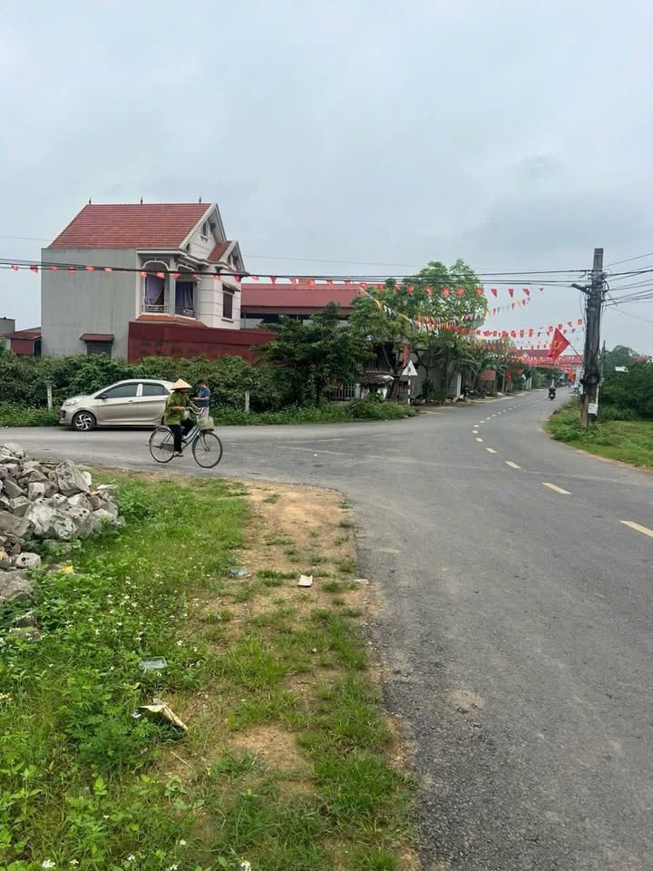 Bán đất Bình Sơn, Lục Nam, Bắc Ninh 80m² - Giá chỉ 900 triệu, vị trí đẹp!