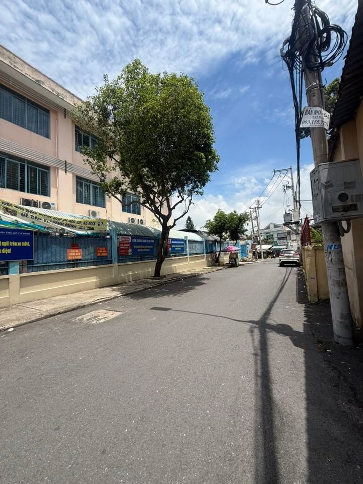 Mặt tiền kinh doanh Đường số Phường Linh Tây 94m² giá 7,9 tỷ - Cơ hội đầu tư hấp dẫn!