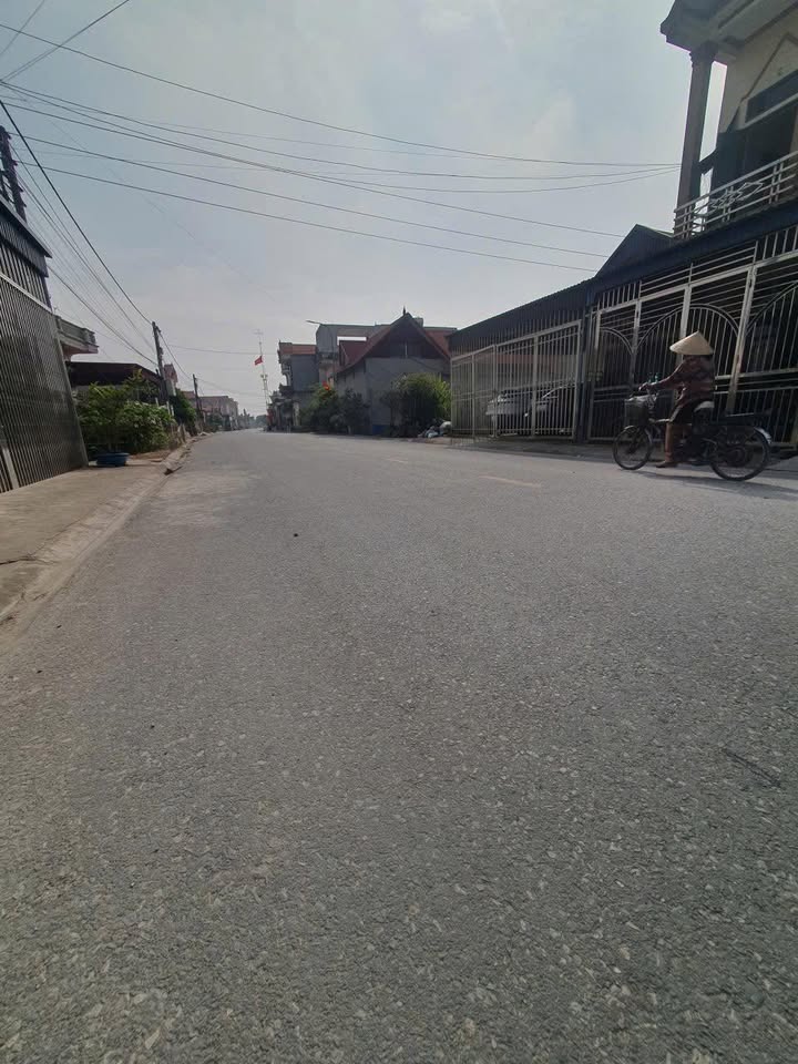 Đất nền Thị trấn Quỹ Nhất 90m² giá 1.1 tỷ - Vị trí kinh doanh đắc địa!