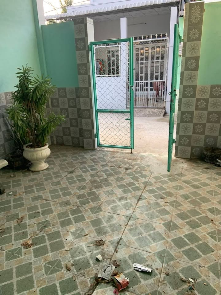 Nhà riêng Trà Vinh 112m² giá 950 triệu - Chính chủ bán gấp!