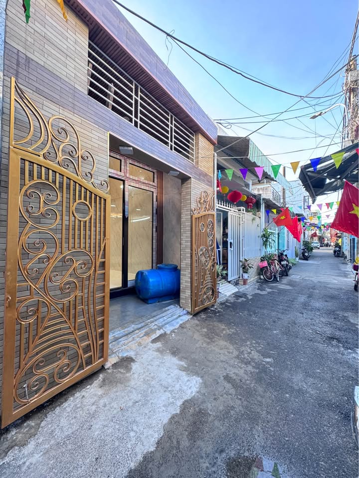 Nhà phố Trường Chinh Đà Nẵng 46m² giá 3.4 tỷ - Kiệt ô tô thuận lợi!