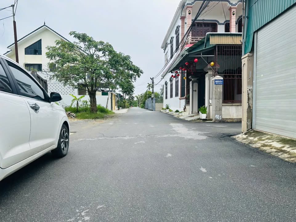 Đất nền TDP 6, Phường Nguyễn Du, 110m² giá 3 tỷ - Vị trí trung tâm với nhiều tiện ích!