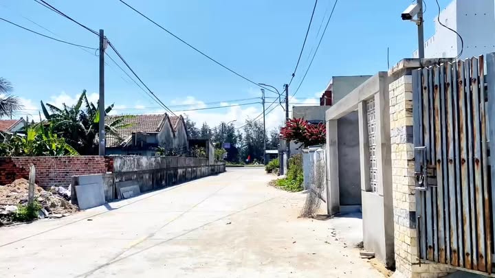 Đất ven biển Lò 2, Phường Hoà Hiệp, 165m² giá 2.1 tỷ - Sổ hồng chính chủ!