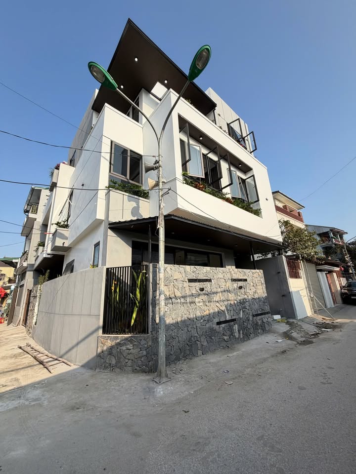 Nhà phố Tô Bá Ngọc, Vinh 62.9m² giá 7.3 tỷ - Sẵn sàng đón Tết!