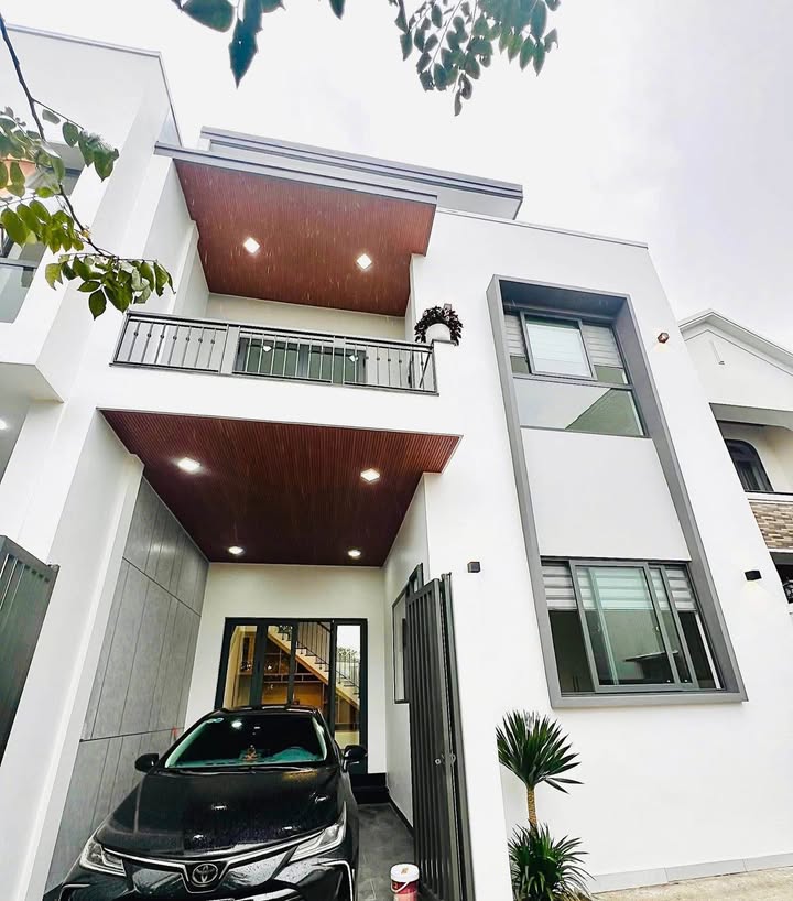 Townhouse Xóm 5 Lại Thế 70m² giá 3.08 tỷ - Sẵn sàng đón Tết!