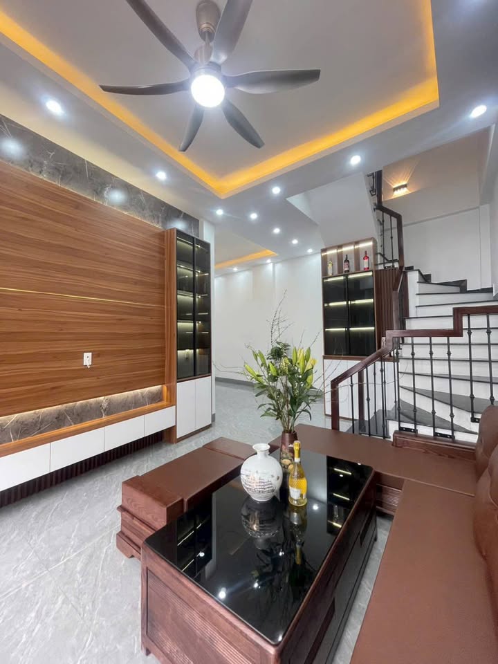 Nhà phố Nguyễn Trãi, Hải Dương 43.2m² giá 3.199 tỷ - Ô tô đỗ cửa, sẵn sàng ở ngay!