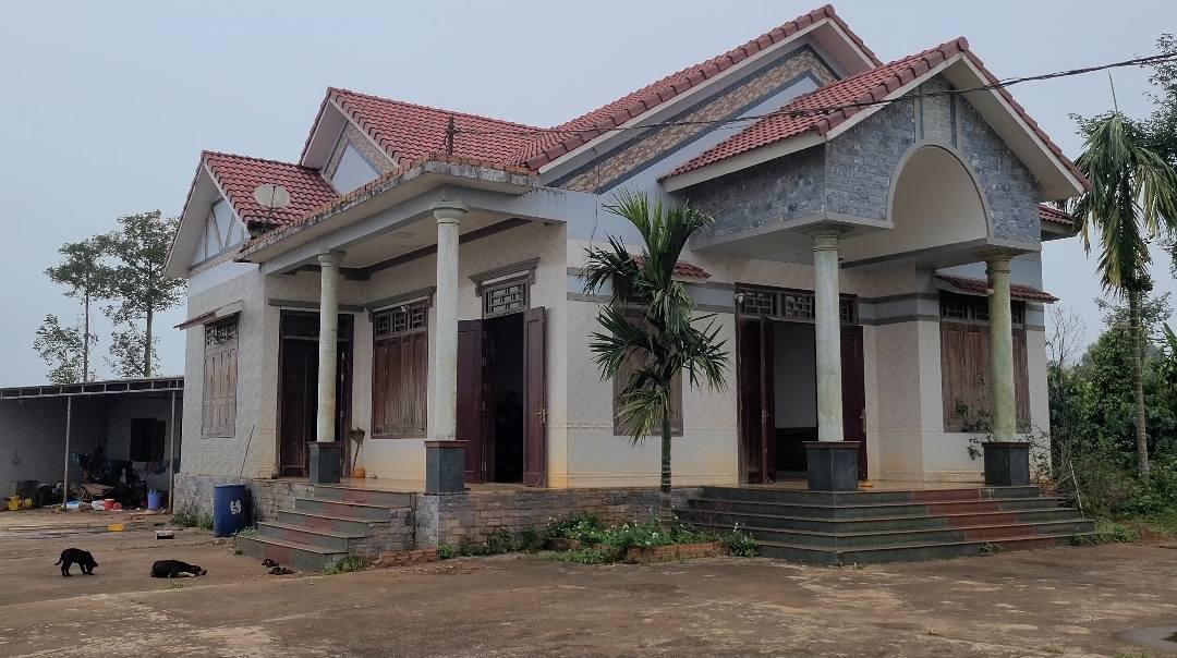 Nhà vườn 9 sào xã Tân Thành, Lâm Đồng giá chỉ 3.5 tỷ - Đầu tư tiềm năng!