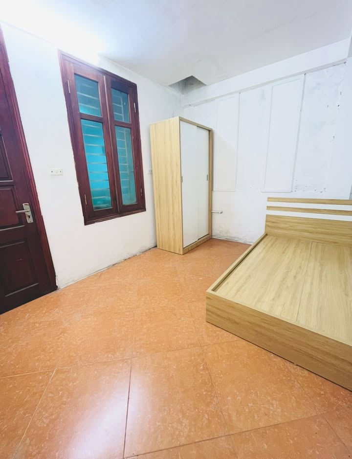 Phòng cho thuê tại Ngõ 426 Đường Láng, 20m² giá 2.2 triệu - Sẵn sàng vào ở ngay!
