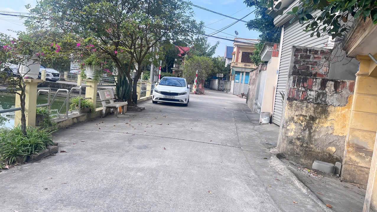 Đất nền Đặng Xá 46m² giá 3.45 tỷ - Mặt tiền rộng, ô tô vào gần sát!