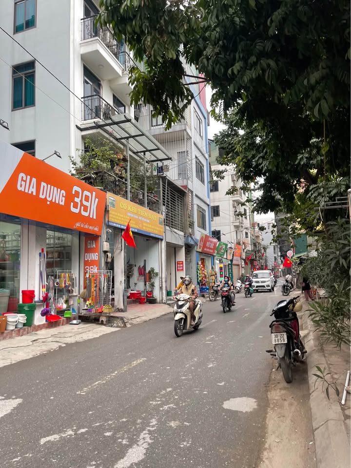 Nhà riêng Xuân Đỉnh 33m² giá 5.1 tỷ - Sổ đỏ chính chủ, thương lượng nhẹ!