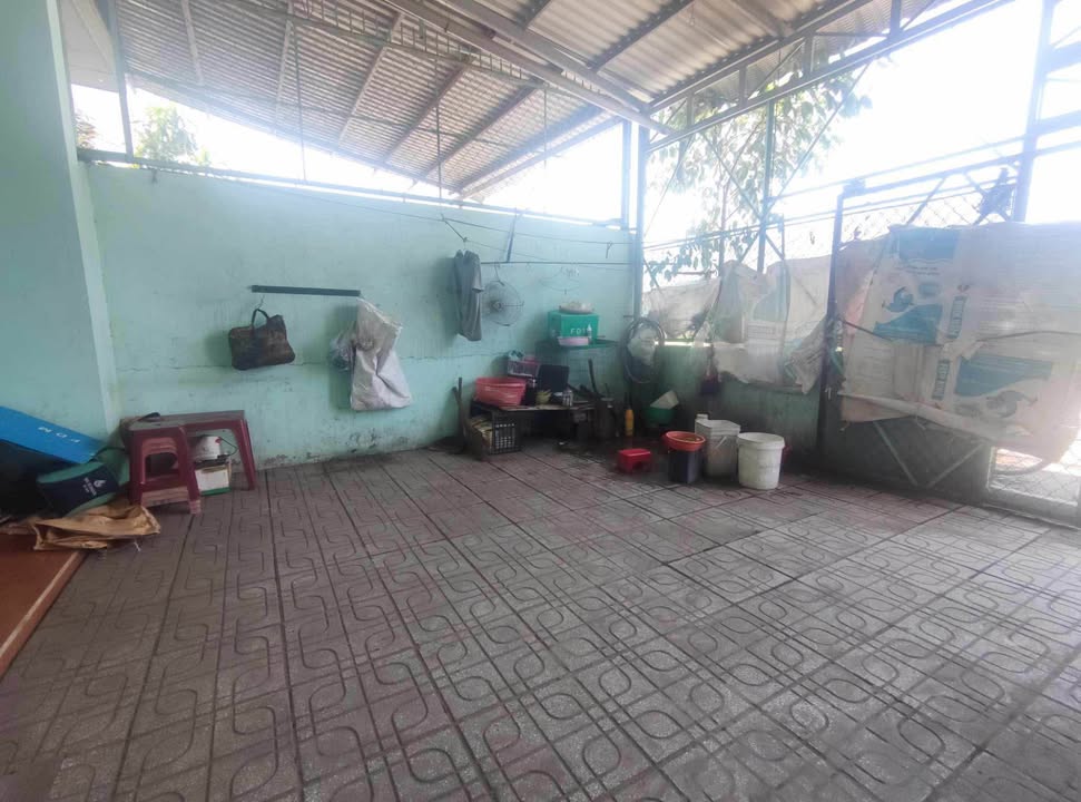 Nhà riêng Tân Thới Nhì 108m² giá 2.65 tỷ - Sổ hồng riêng, ô tô vào tận sân!