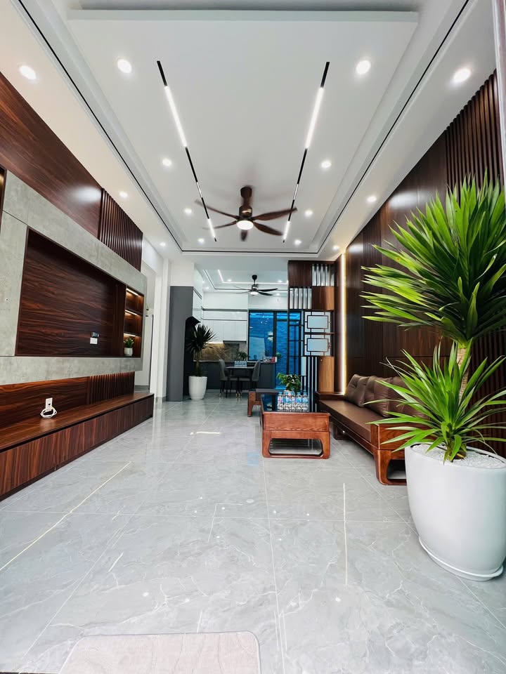 Nhà 3 tầng Phường An Hồng, Hải Phòng 60m² giá 2 tỷ - Chính chủ bán gấp!