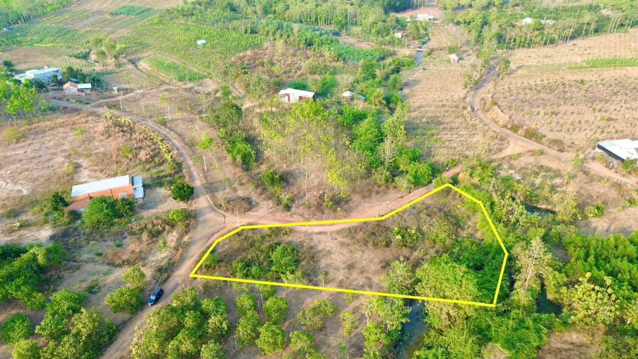 Đất thổ cư 2197m² tại Tân Tiến, Bù Đốp - Hai mặt tiền đường, giá chỉ 450 triệu