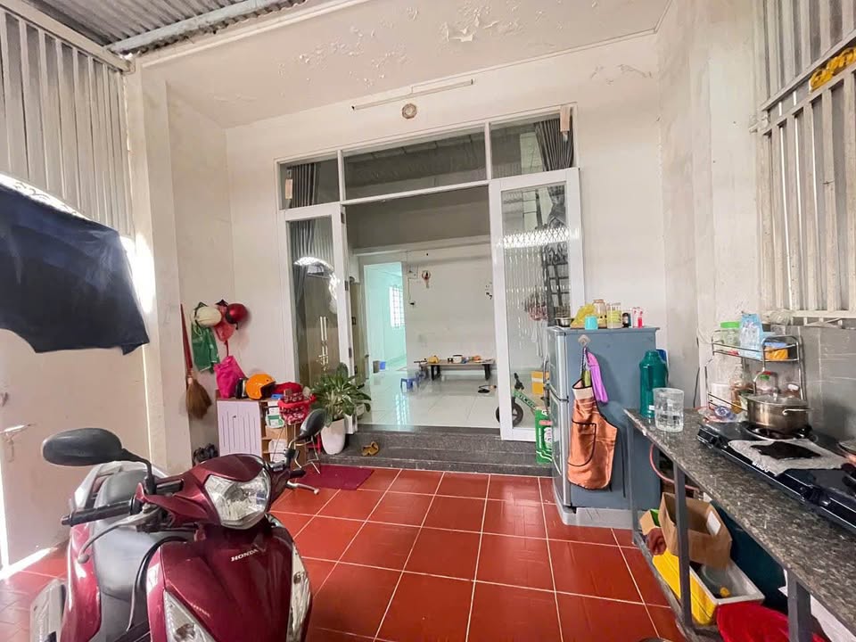 Nhà 2 mặt kiệt 75m² Hoàng Văn Thái giá 3 tỷ - Đầu tư sinh lời ngay!